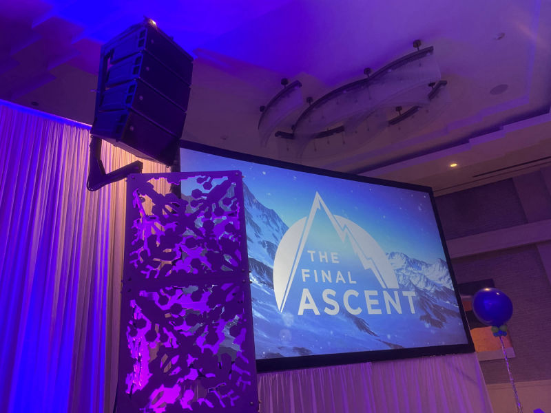 RCF HDL6 line array for corporate event